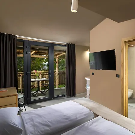 אתר נופש Homes Kacjak